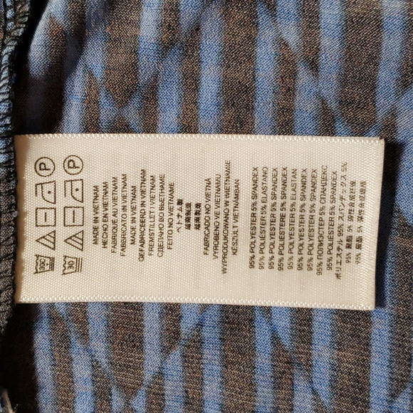 Michael Kors long sleeved wrap dress - Picture 6 of 9